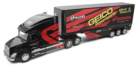 Volvo VN-780 -Geico Honda Racing Truck